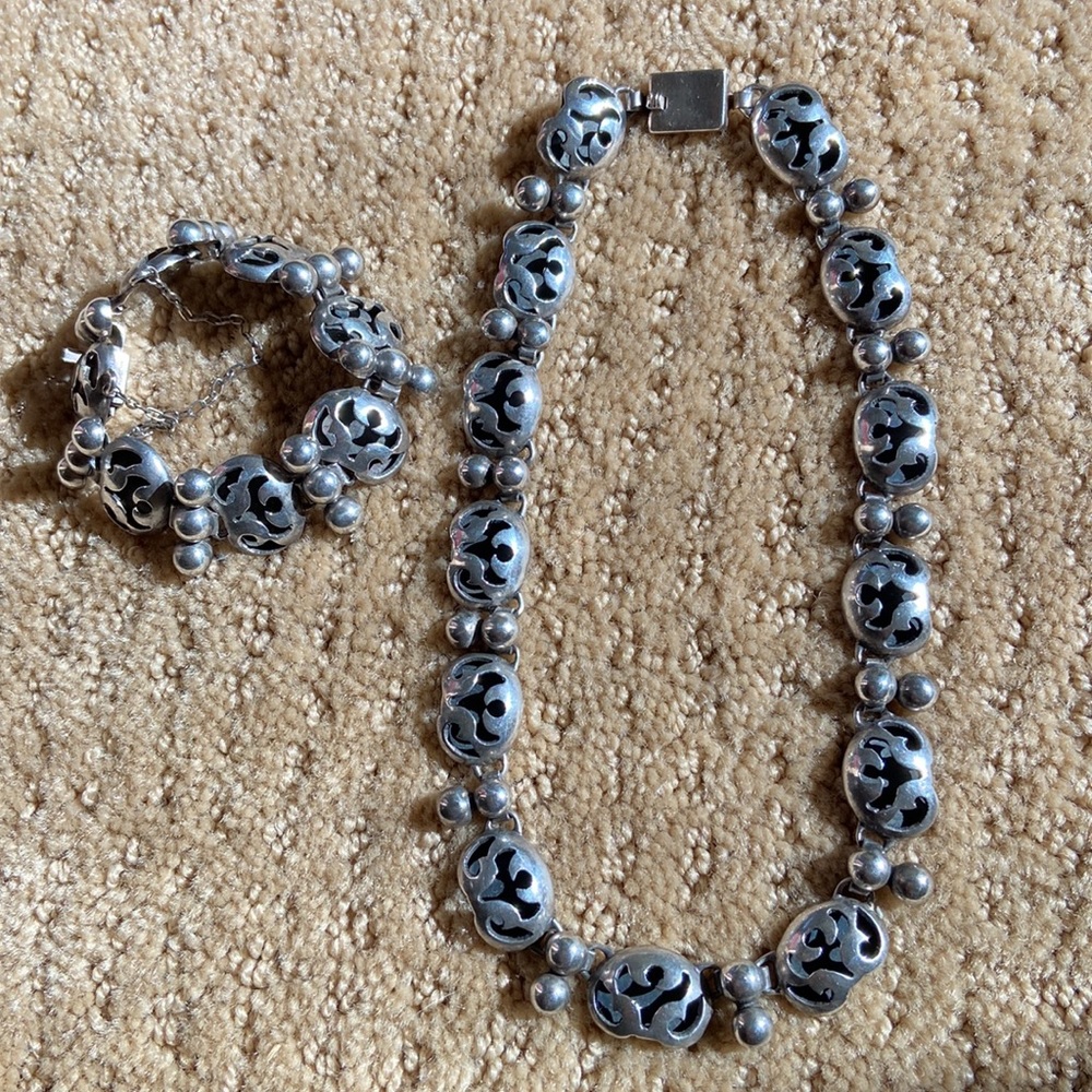 SOLD! Victoria Brillanti Taxco Mexico “Angels” Shadowbox Choker and Bracelet Set